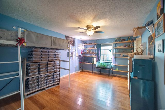 8809 Pea Ridge Circle, Little Rock, AR 72103