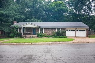 8809 Pea Ridge Circle, Little Rock, AR 72103
