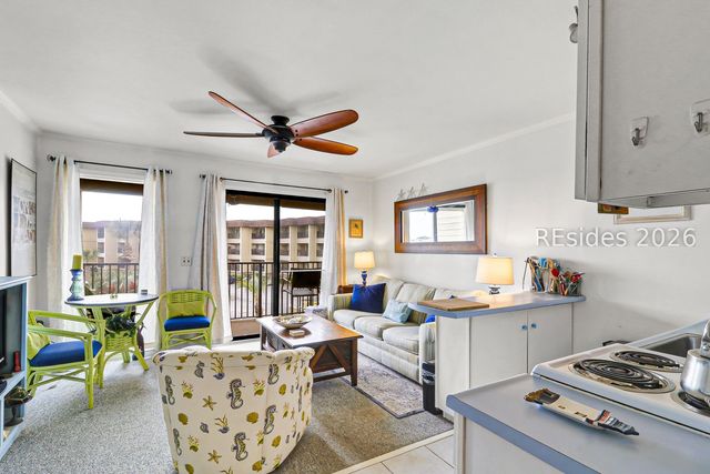 40 Folly Field Rd Apt B253, Hilton Head Island, SC 29928