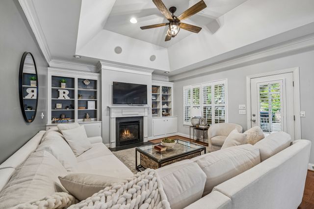 601 Patriot Ln, Franklin, TN 37067