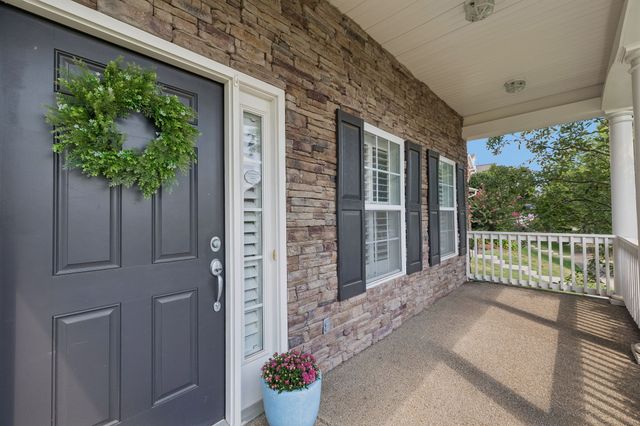 601 Patriot Ln, Franklin, TN 37067