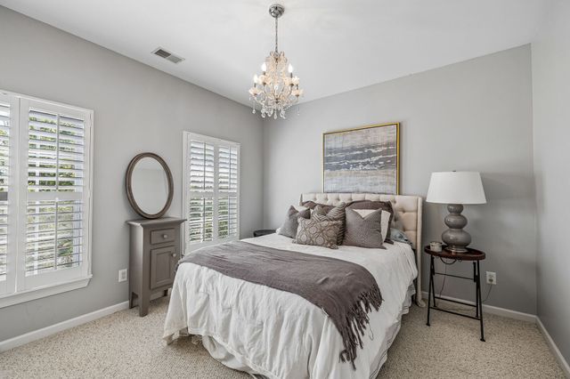 601 Patriot Ln, Franklin, TN 37067