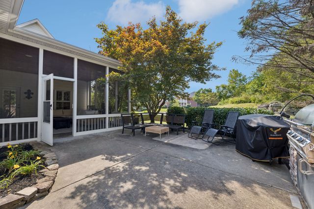 601 Patriot Ln, Franklin, TN 37067