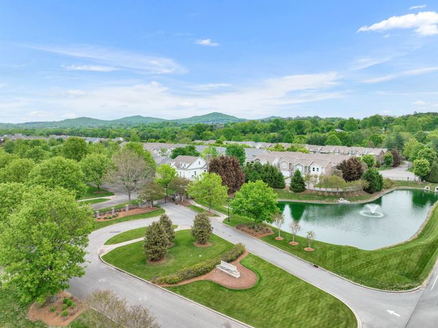 601 Patriot Ln, Franklin, TN 37067