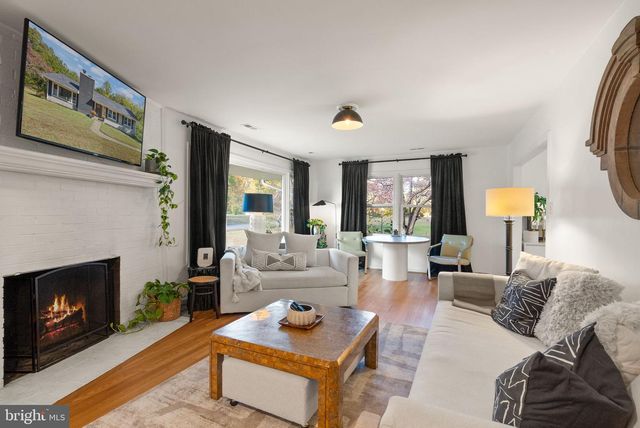 5426 GERMANTOWN RD, Midland, VA 22728