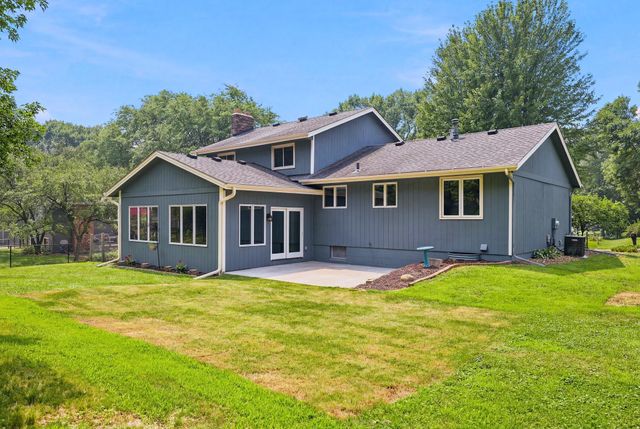 14308 Wedgeway Court, Eden Prairie, MN 55346