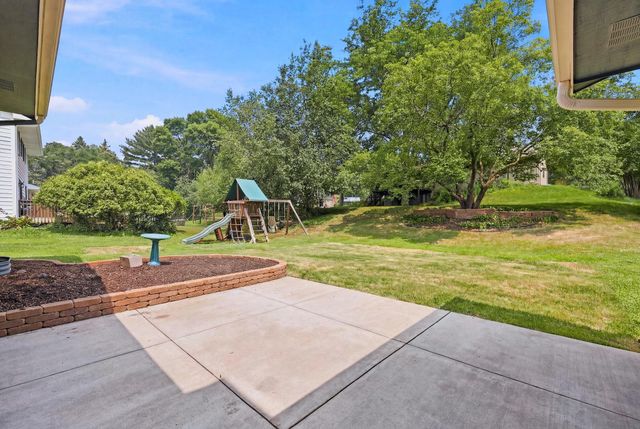 14308 Wedgeway Court, Eden Prairie, MN 55346