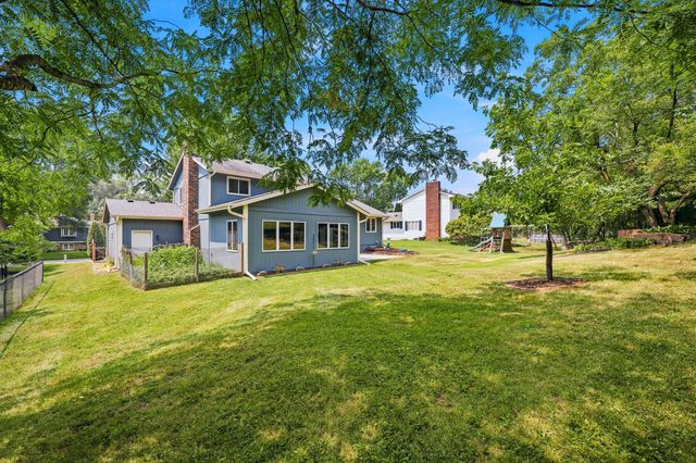14308 Wedgeway Court, Eden Prairie, MN 55346