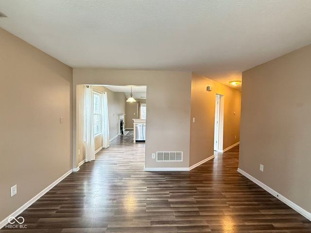 7006 Long Run Drive, Indianapolis, IN 46268