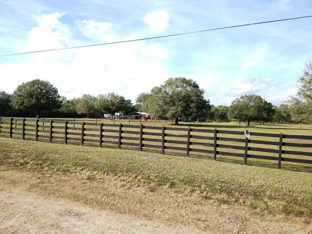 635 N Ffa Road, Fort Pierce, FL 34945