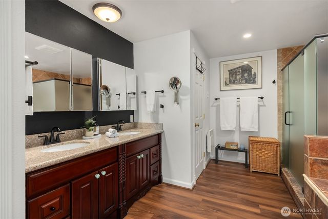 26468 Kingsview Loop NE, Kingston, WA 98346