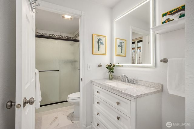 26468 Kingsview Loop NE, Kingston, WA 98346