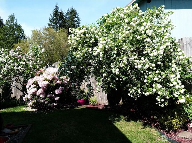 26468 Kingsview Loop NE, Kingston, WA 98346