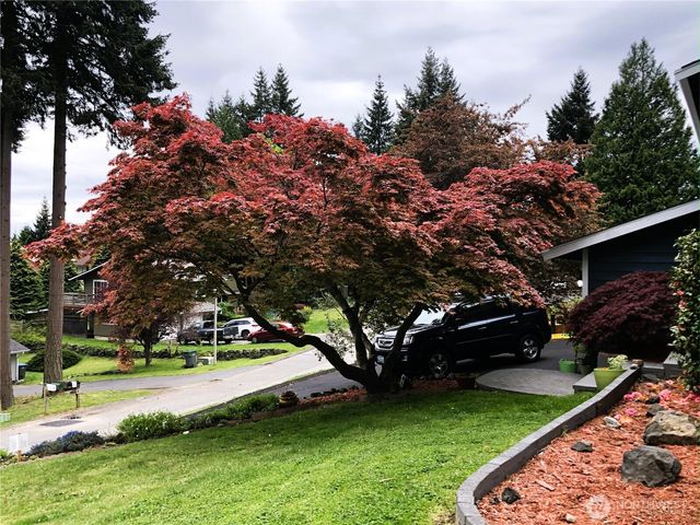 26468 Kingsview Loop NE, Kingston, WA 98346