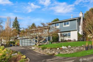 26468 Kingsview Loop NE, Kingston, WA 98346