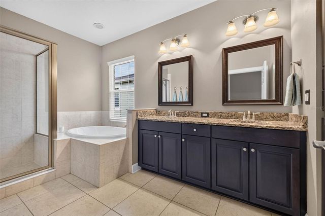 217 49TH AVENUE N, St Petersburg, FL 33703