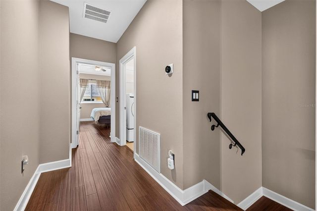 217 49TH AVENUE N, St Petersburg, FL 33703