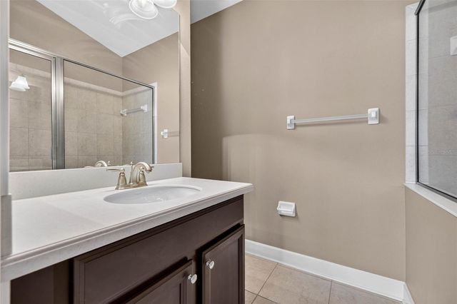 217 49TH AVENUE N, St Petersburg, FL 33703