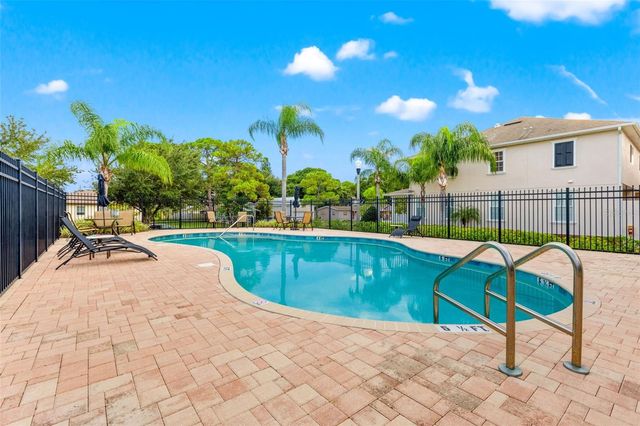 217 49TH AVENUE N, St Petersburg, FL 33703