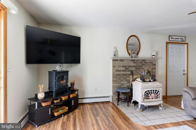 13899 SEASHORE HWY, Georgetown, DE 19947