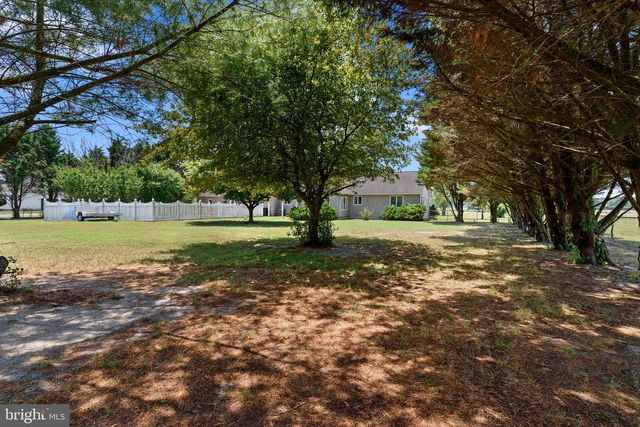 13899 SEASHORE HWY, Georgetown, DE 19947