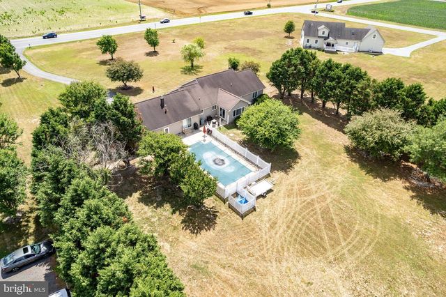 13899 SEASHORE HWY, Georgetown, DE 19947