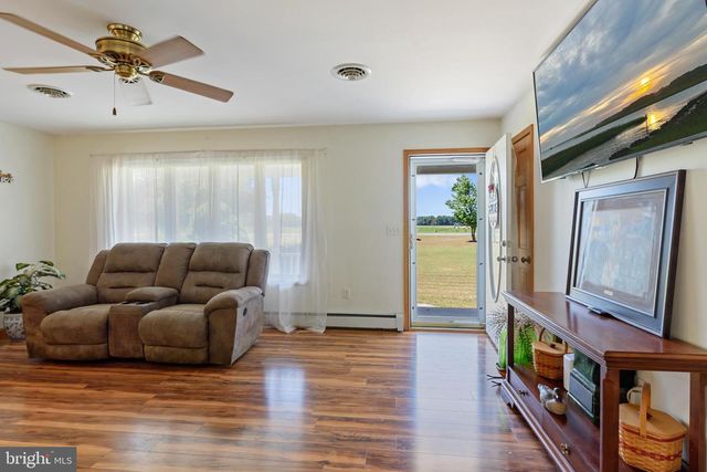 13899 SEASHORE HWY, Georgetown, DE 19947