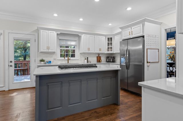 9702 Deer Ridge Drive, Ooltewah, TN 37363