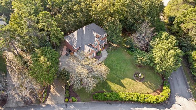 9702 Deer Ridge Drive, Ooltewah, TN 37363