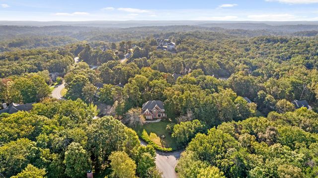 9702 Deer Ridge Drive, Ooltewah, TN 37363