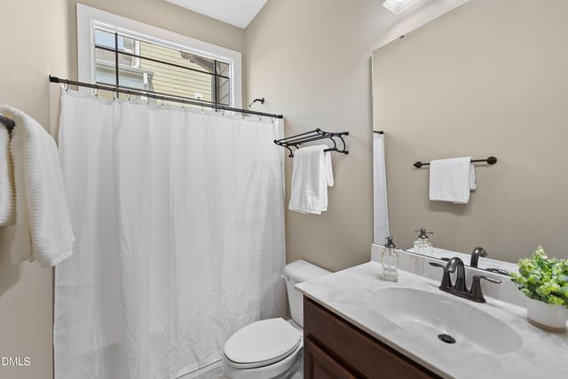 1013 Heritage Hills Way, Wake Forest, NC 27587