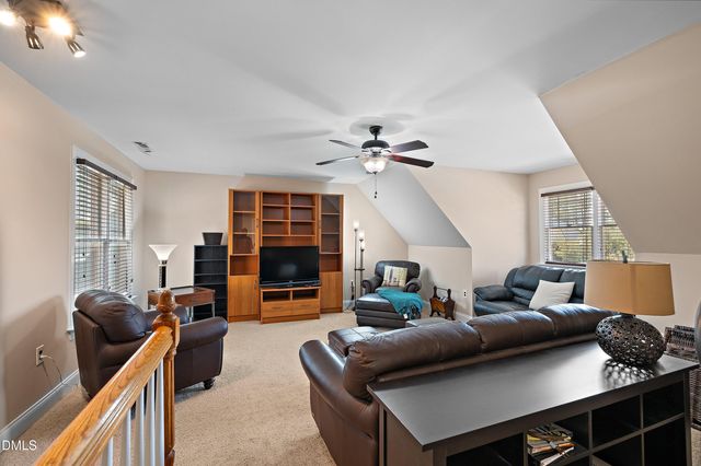 1013 Heritage Hills Way, Wake Forest, NC 27587