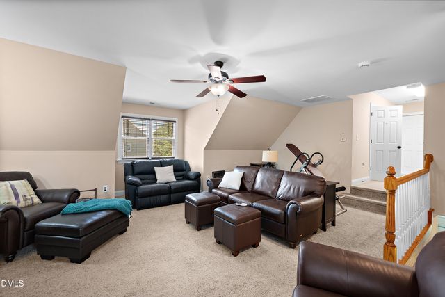 1013 Heritage Hills Way, Wake Forest, NC 27587