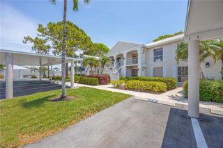 822 Gulf Pavillion DR 202, Naples, FL 34108