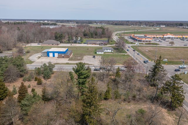5417 Grand Haven Road, Norton Shores City, MI 49441
