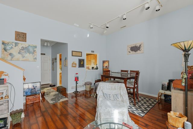 1104 Kimberly Road 603, Bettendorf, IA 52722