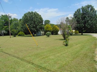 1361 Yell Rd, Lewisburg, TN 37091