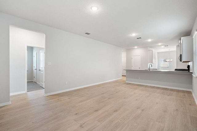 749 Treadwell LN, Kyle, TX 78640