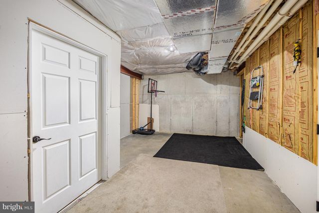 2005 GOLDEN COURT, Mechanicsburg, PA 17055