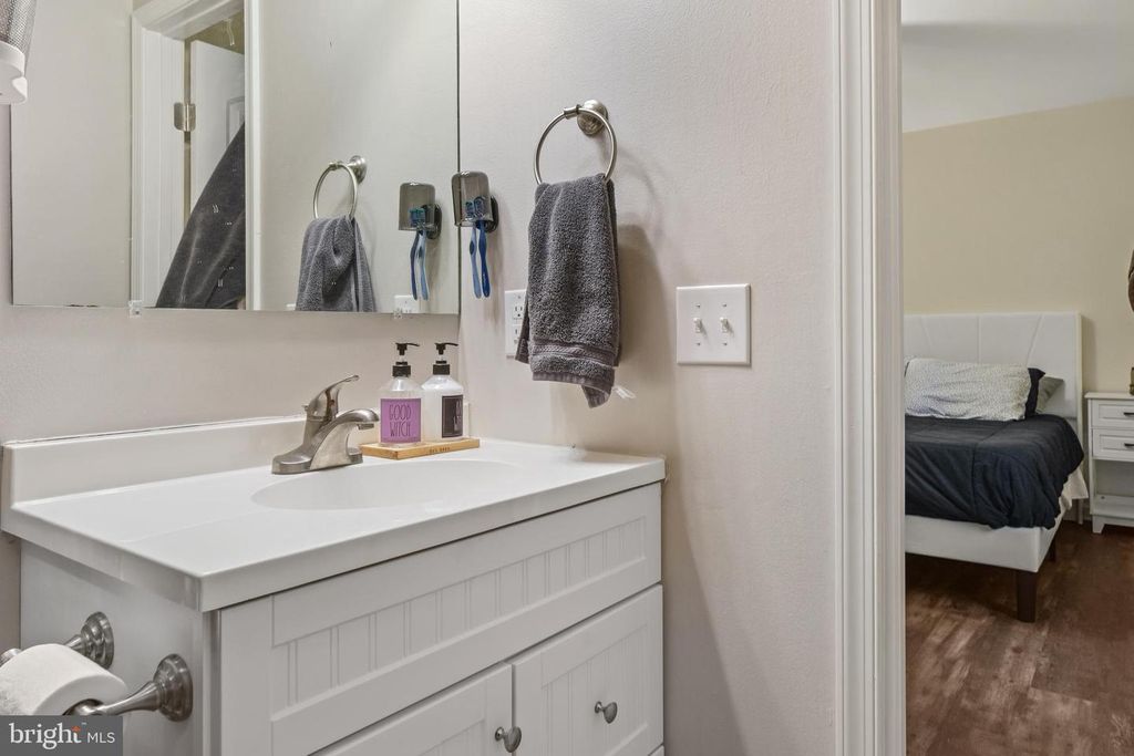 Image 9 of property listing at 801 OUTTEN RD, Salisbury, MD 21804