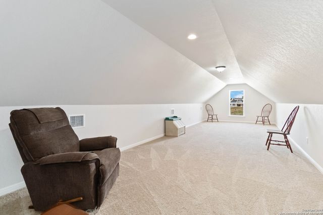 342 wood view, Bandera, TX 78003