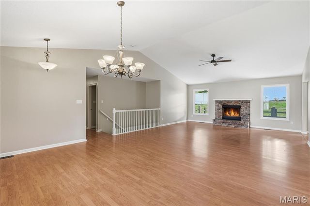 814 Emerald Place Drive, St Charles, MO 63304