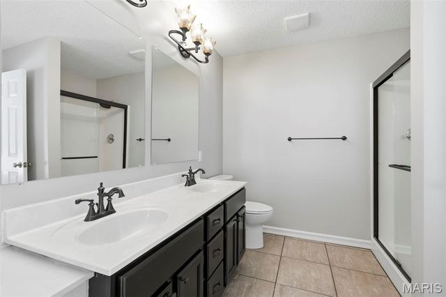 814 Emerald Place Drive, St Charles, MO 63304