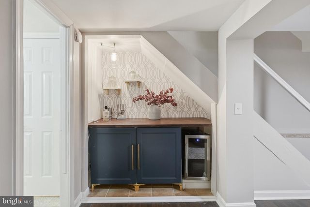 230 ASPEN ST, Alexandria, VA 22305