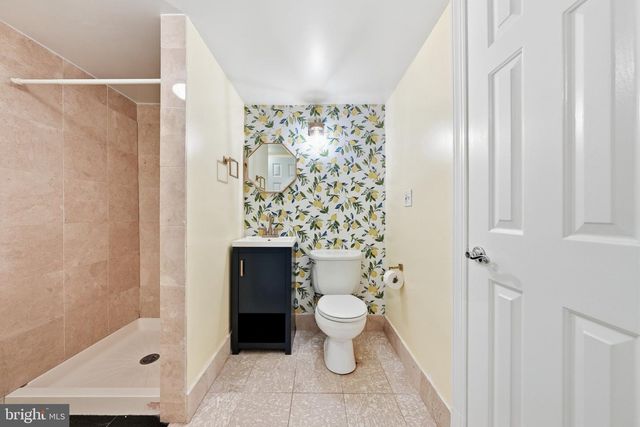 230 ASPEN ST, Alexandria, VA 22305