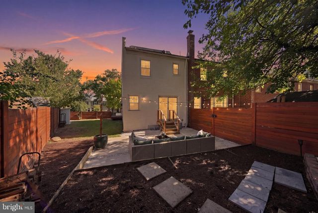 230 ASPEN ST, Alexandria, VA 22305