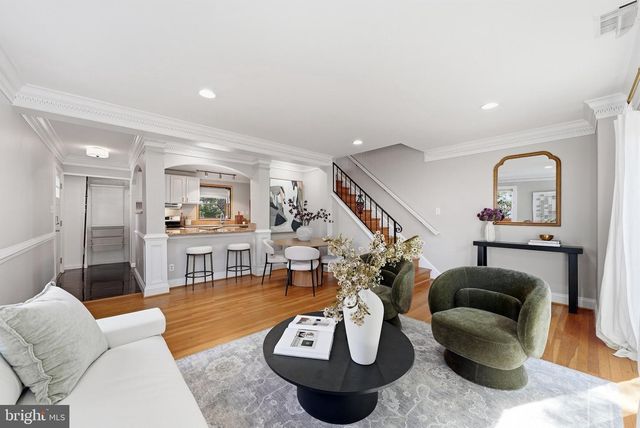 230 ASPEN ST, Alexandria, VA 22305