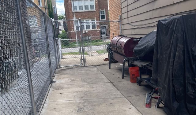 5530 W Van Buren Street, Chicago, IL 60644