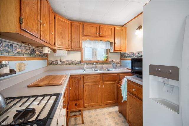 4815 Denison Avenue, Cleveland, OH 44102