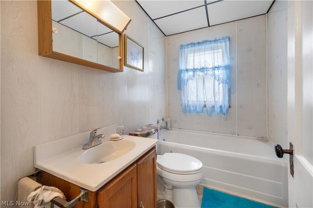 4815 Denison Avenue, Cleveland, OH 44102